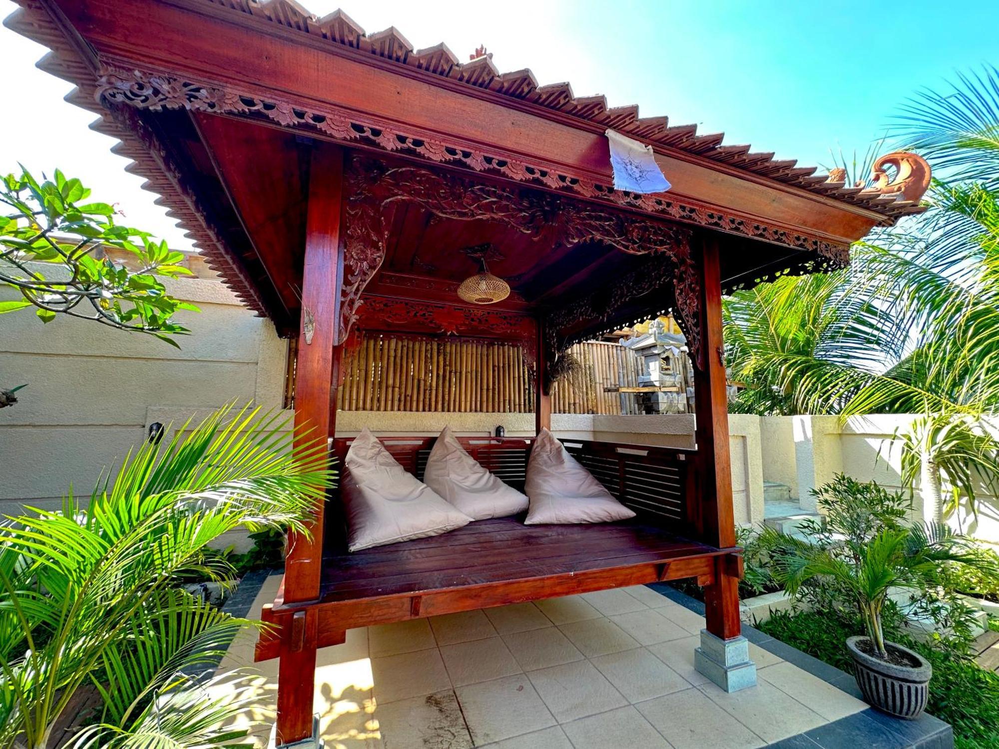 Puri Melati Ξενοδοχείο Uluwatu Εξωτερικό φωτογραφία